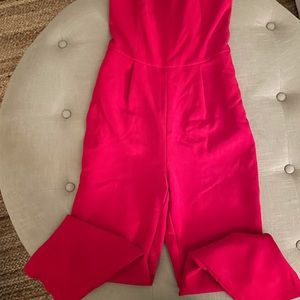 EXPRESS STRAPLESS RED JUMPSUIT SIZE 0